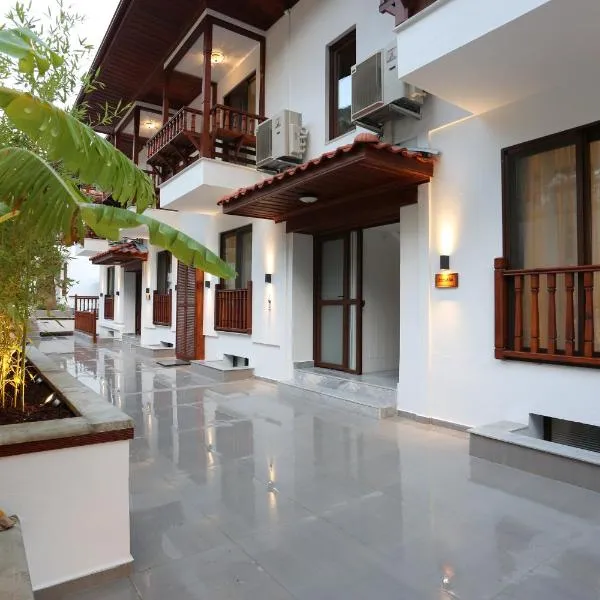 Alp Suites Pinehill – hotel w mieście Akyaka