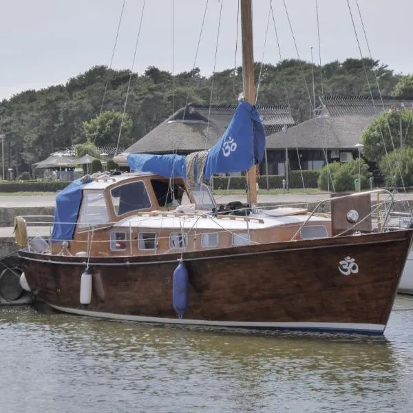 Nida में, होटल "OM" Yacht