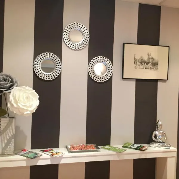 Hostal IMAGINATELO, hotel v destinaci Carrascosa del Campo