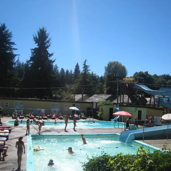 Riverside Resort & RV Park, hotel in Qualicum Beach