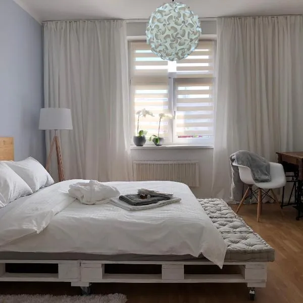 Pension Skylark, hôtel à Pardubice