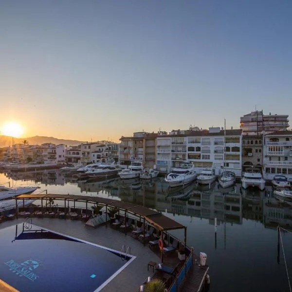 Hotel Port Salins by Pierre & Vacances, hotel u gradu Empurijabrava