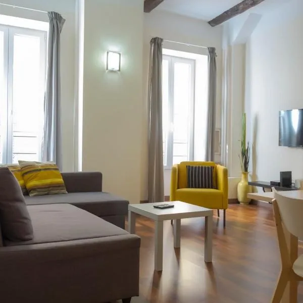 Magnifiques Appartements au coeur du Vieux Nice, hotel in Nice