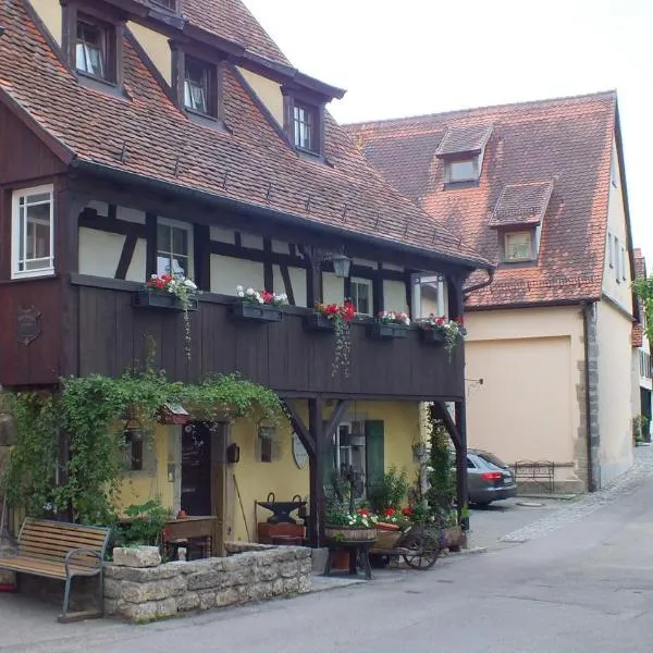 Gästehaus Gerlinger, hotel in Rothenburg ob der Tauber