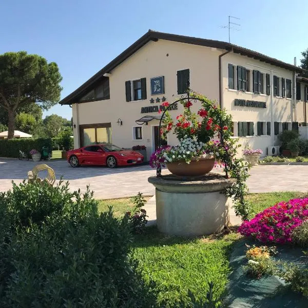 ホテル アンティカ フェニーチェ（Hotel Antica Fenice）、カンパルトのホテル