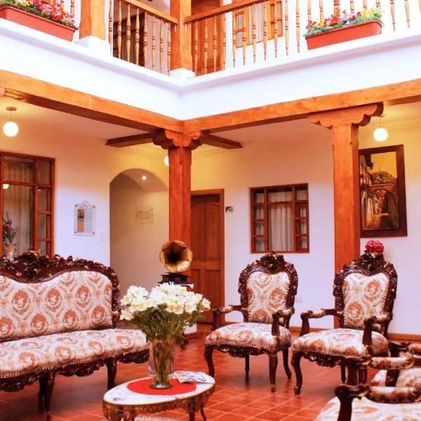 Casa Hotel Las Plazas, hotel sa Quito
