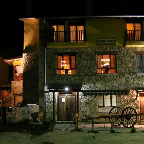 Hotel Rural La Dehesilla, מלון בBarajas de Gredos