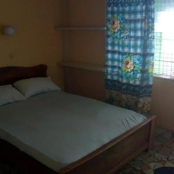 Rising Phoenix, hotel v destinaci Accra