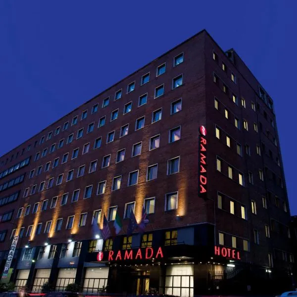 Ramada by Wyndham Naples, hotel in Naples