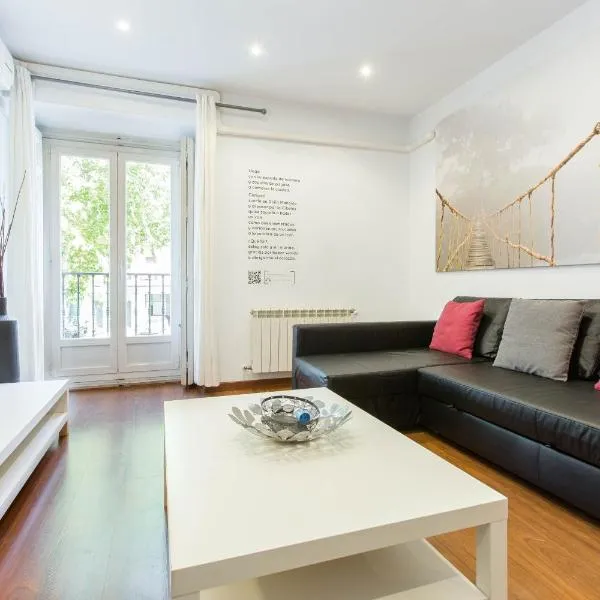 Bookinmadrid com - Puerta Del Sol, hotel in Madrid