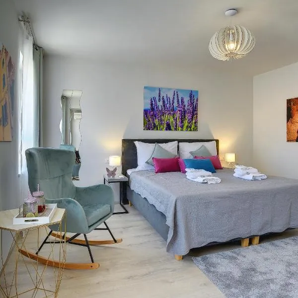 D&A Amphitheatre Apartments with free parking, hotel v destinaci Pula