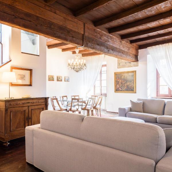 Palazzo Del Pero Luxury Attic - byMyHomeinComo