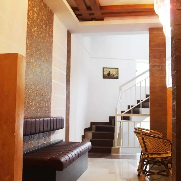 Landy Queen, Hotel in Munnar