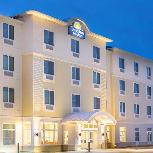 Days Inn & Suites by Wyndham Kearney NE, hotel v destinaci Kearney