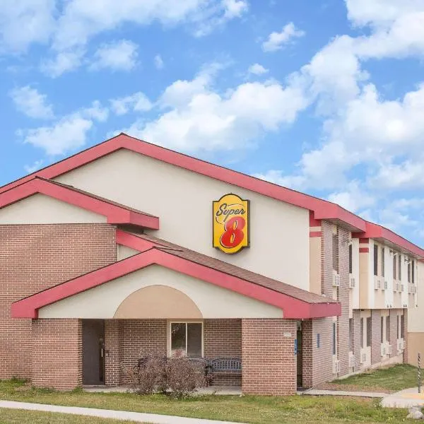 Super 8 by Wyndham Sheboygan WI, hotel v destinaci Sheboygan
