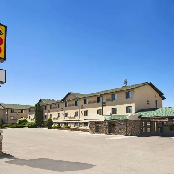 Super 8 by Wyndham Idaho Falls, hotel en Idaho Falls