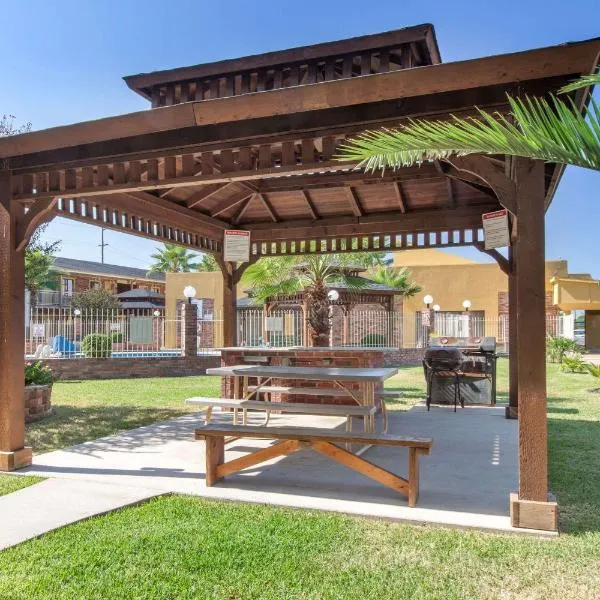 Super 8 by Wyndham Tyler TX, hotell sihtkohas Tyler