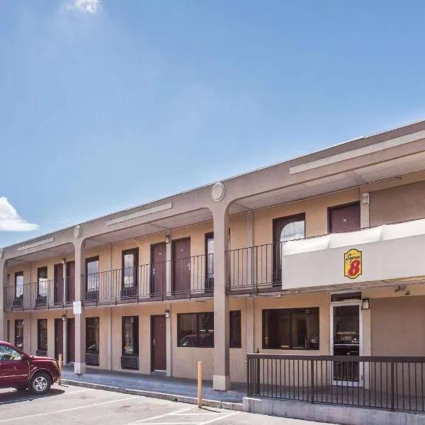 Super 8 by Wyndham Camp Springs/Andrews AFB DC Area, hotel in Camp Springs