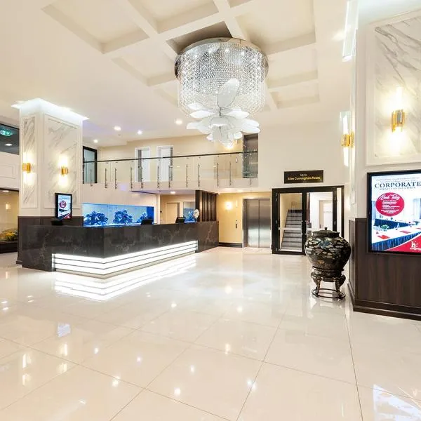 Burke and Wills Hotel Toowoomba, хотел в Туумба