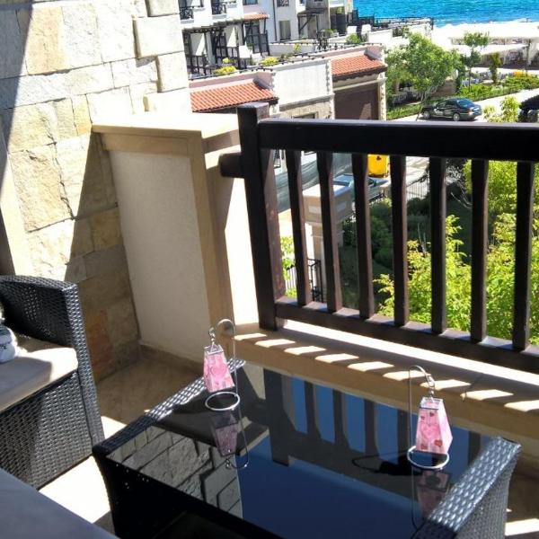 Lozenets Oasis Beach Krasn with 2 bedrooms