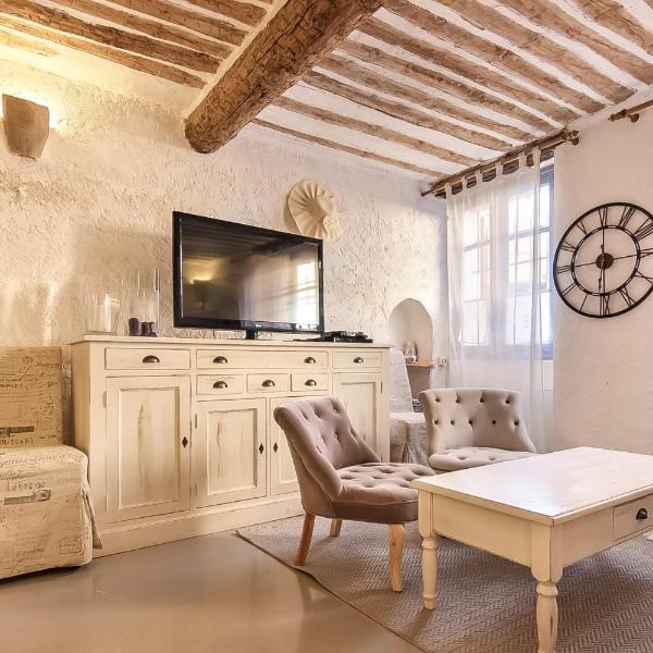 Bijou Apartment in Safranier - Old Town Antibes