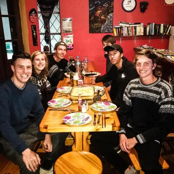 Hostel Revolution Quito, ξενοδοχείο σε Κίτo
