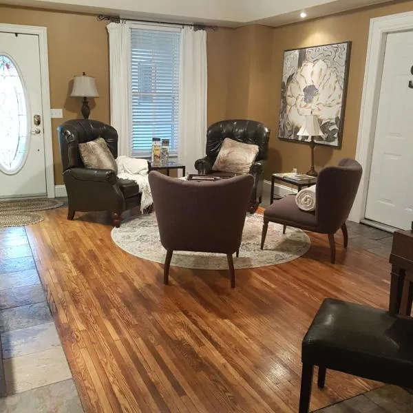 Hellemsfield Inn & bed and breakfast, ξενοδοχείο σε Kingsville