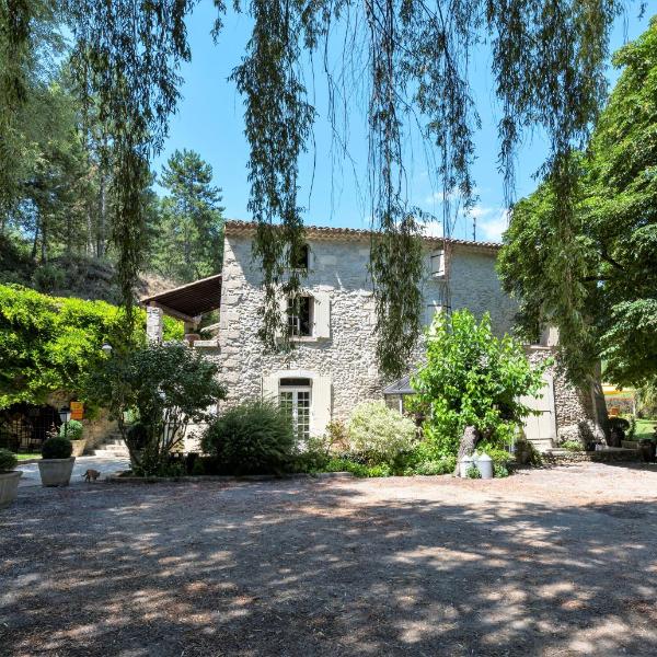La Campagne St Lazare - Restaurant Chambres d'Hôtes Piscine & SPA