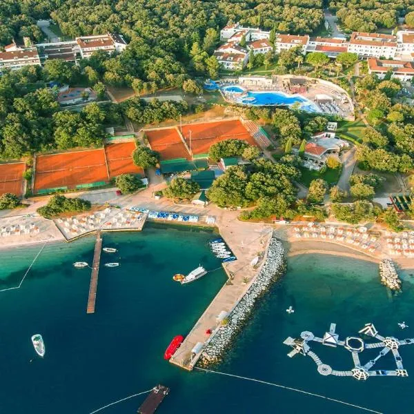 Valamar Tamaris Resort – hotel w mieście Tar