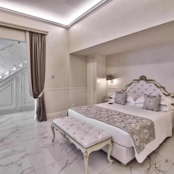 The Moon Boutique Hotel & Spa，位于佛罗伦萨的酒店
