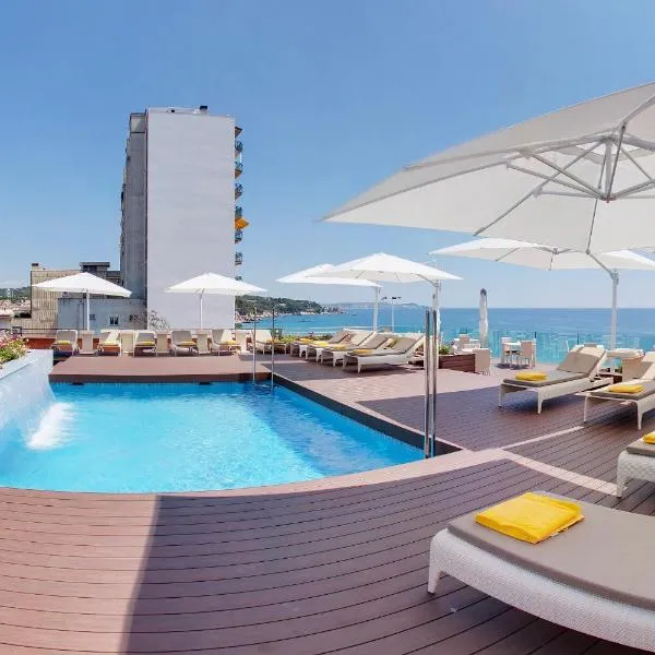 Cosmopolita Hotel Boutique & Spa, hotel v destinaci Platja  d'Aro