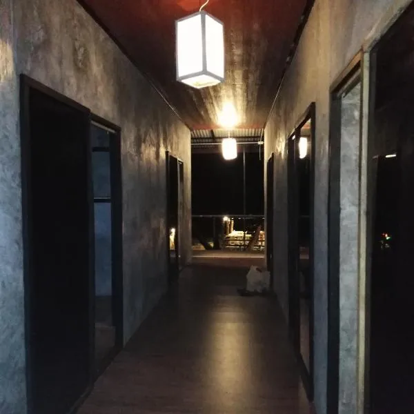 Phayam Hostel, khách sạn ở Đảo Ko Phayam