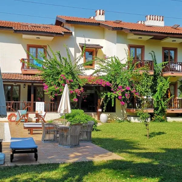 Efe Hotel Gocek, hotel v destinaci Göcek