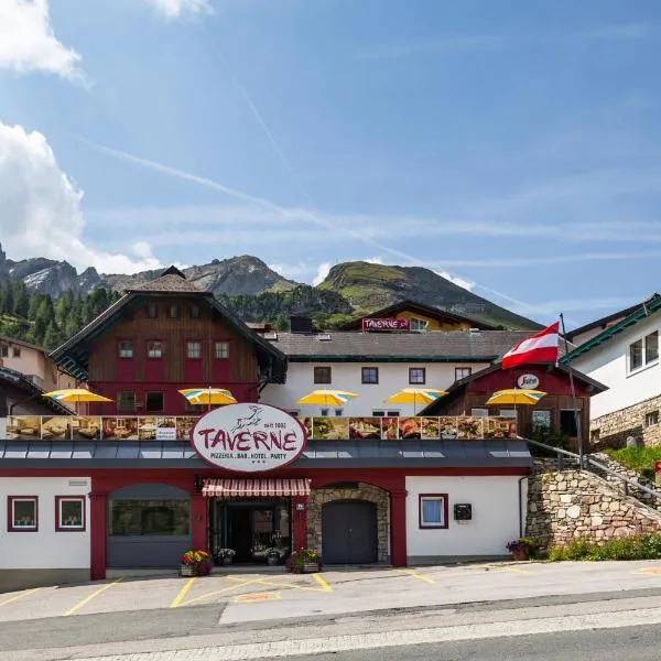 Party Hotel Taverne, hotel in Obertauern