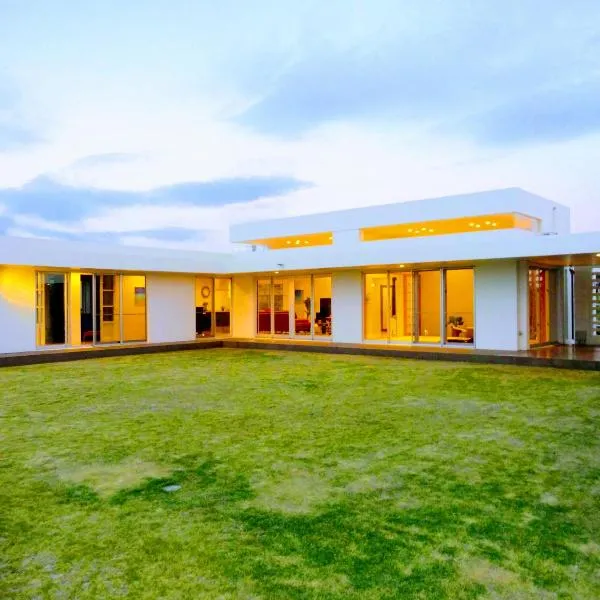 Amore Miyakojima, hôtel à Île Miyako