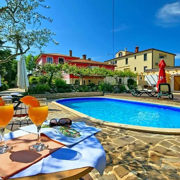 Apartmani Elio, hotel v destinaci Umag