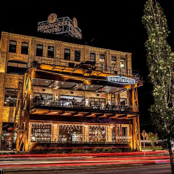 Ironworks Hotel Indy, hotel in Indianapolis