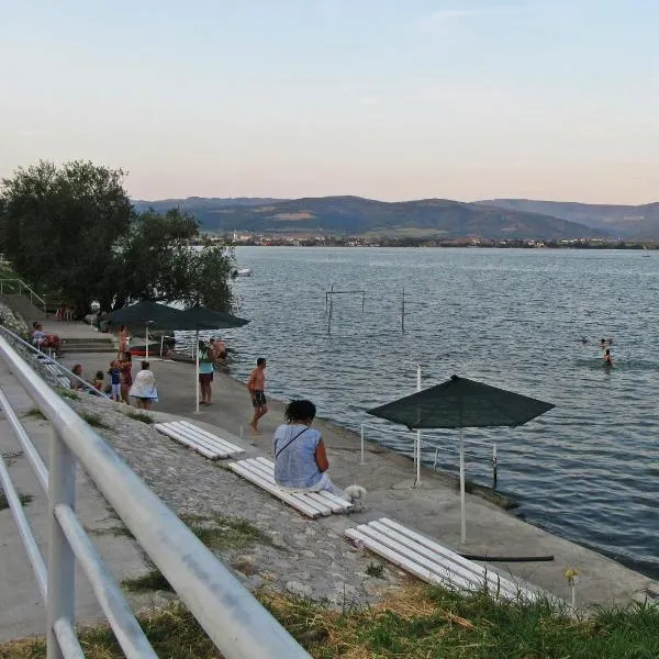 Guest House Keserovic, ξενοδοχείο σε Vinci