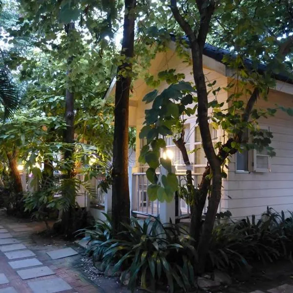 Reera Resort, hotel in Hua Hin