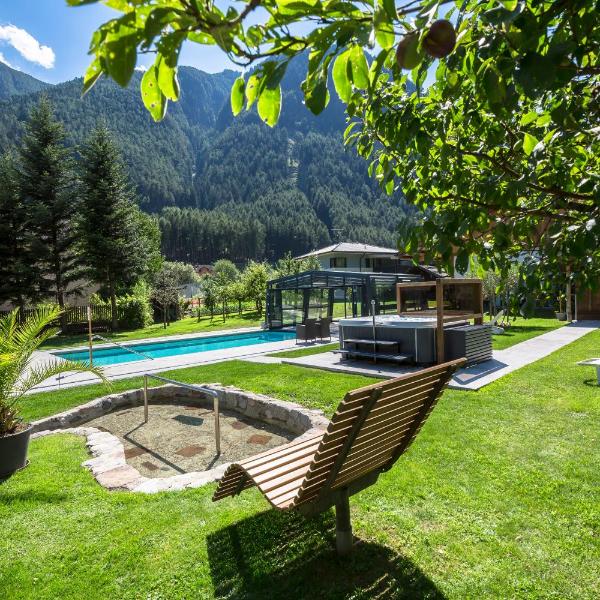 Zur Brücke - Your home in heart of South Tyrol, with Brixencard and free parking