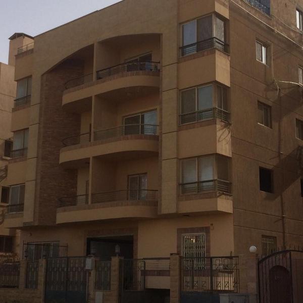 112 AUC Residence