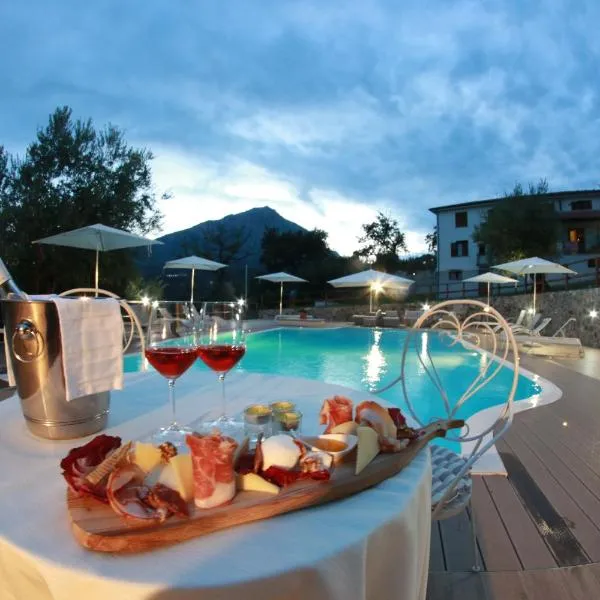 Tenuta Terre di Bosco Oasi di Relax nel Cilento, hotel in San Giovanni a Piro