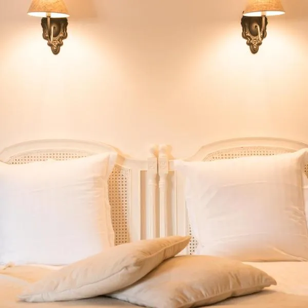 Les suites du 17, hotel v destinaci Aigues-Mortes