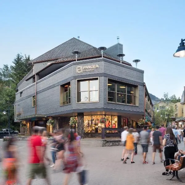 Pangea Pod Hotel, Hotel in Whistler