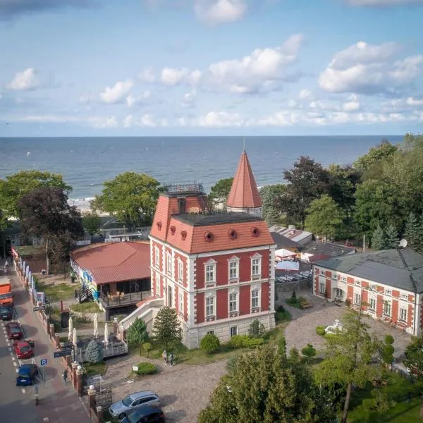 VILLA RED by COLUMBUS Ustka, hotel in Ustka