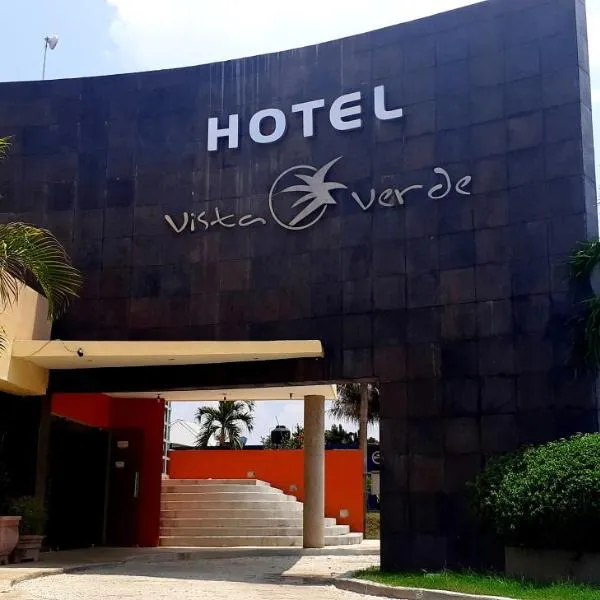 Hotel Vista Verde, ξενοδοχείο σε Huichihuayán