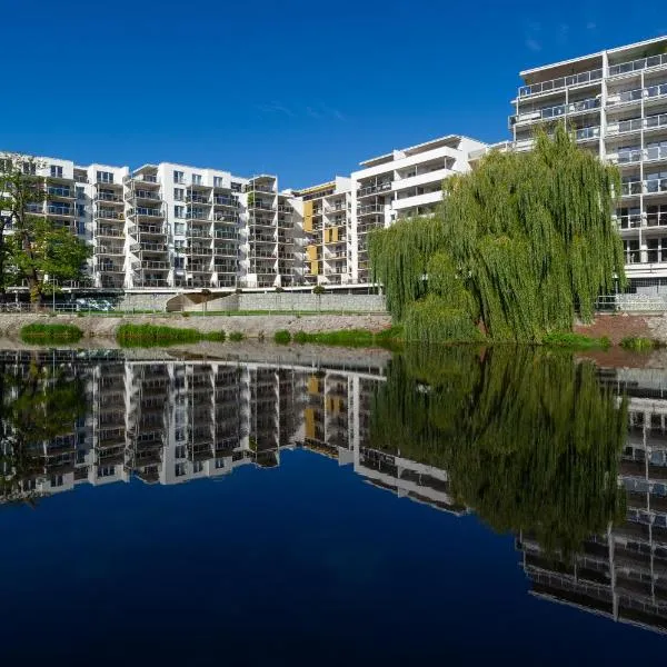 Riverside Apartments, Hotel in Budweis