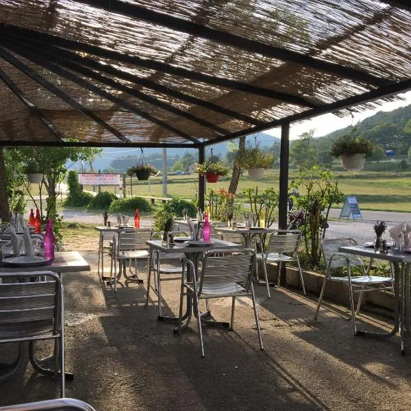 Hôtel Restaurant Auberge des crêtes du Verdon, hotel a La Palud sur Verdon