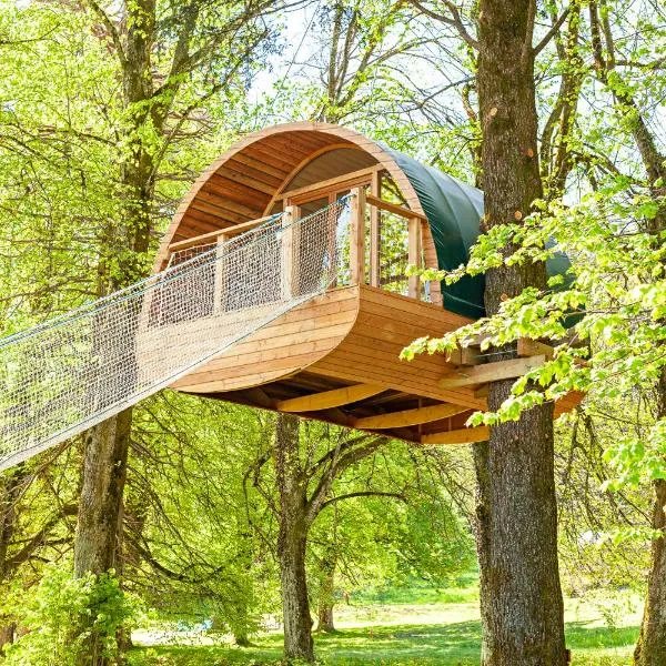 Monchateau étoilé, hébergement insolite avec Spa, hotel in Merlas