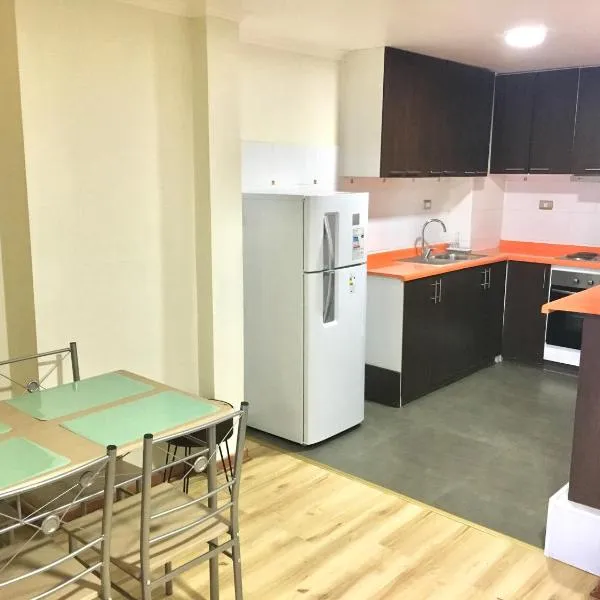 Departamento completo 40 mts2 - 2 habs y 1 futón - Centro Tomé - 5 personas max - Edificio Don Francisco, hotel v destinaci Tomé